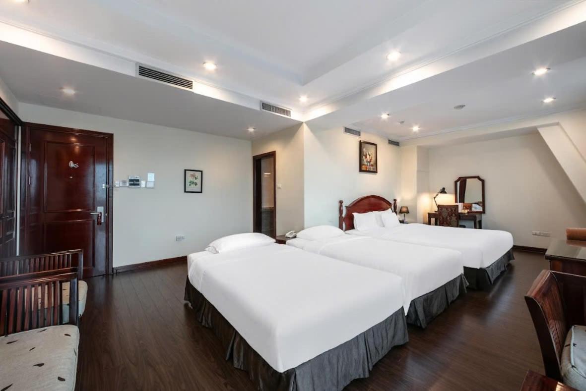 A25 Hotel - 15 Tran Quoc Toan Hanoi Kültér fotó