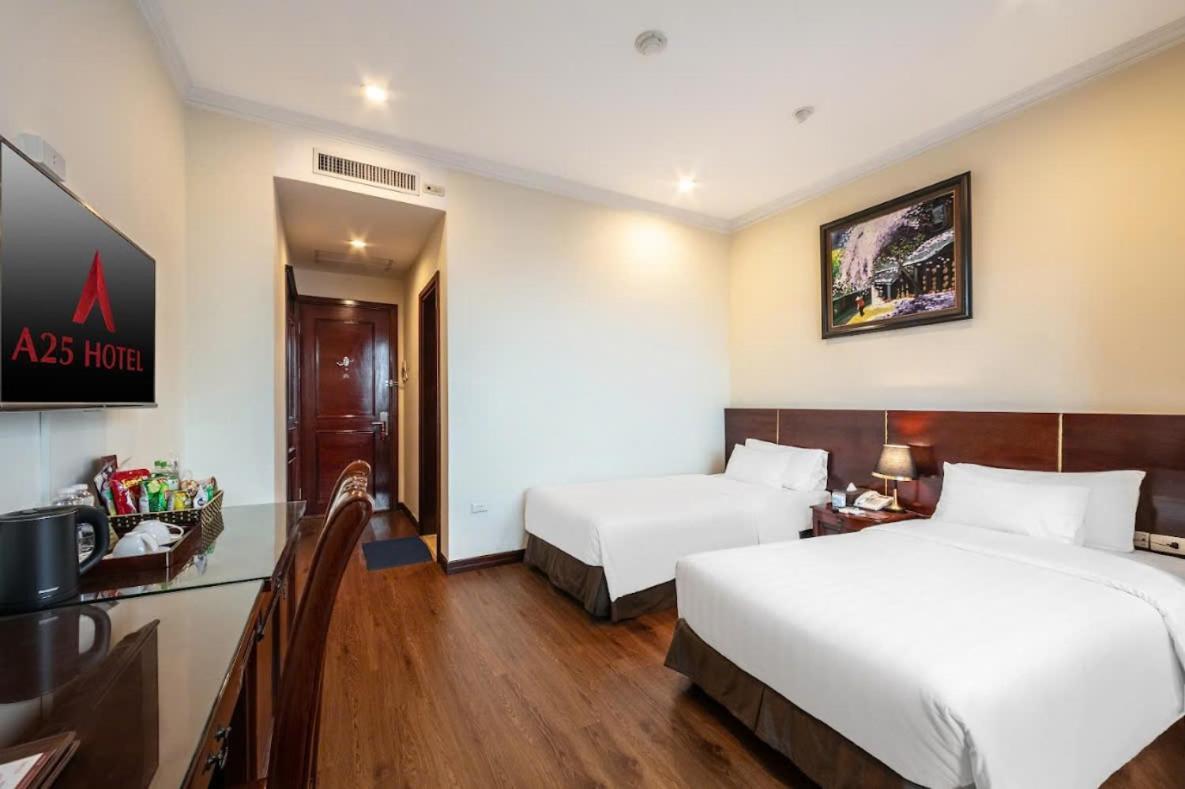 A25 Hotel - 15 Tran Quoc Toan Hanoi Kültér fotó
