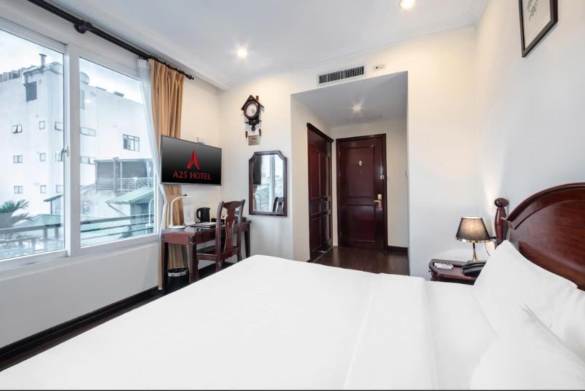A25 Hotel - 15 Tran Quoc Toan Hanoi Kültér fotó